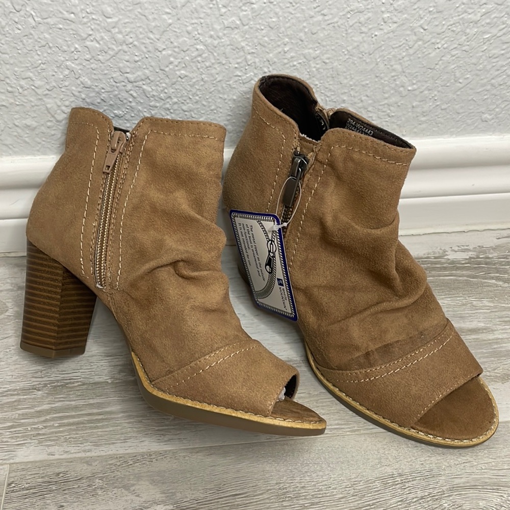 New White Mountain Gemini Walnut Brown Suedette Open Toe Slouch Ankle Boots